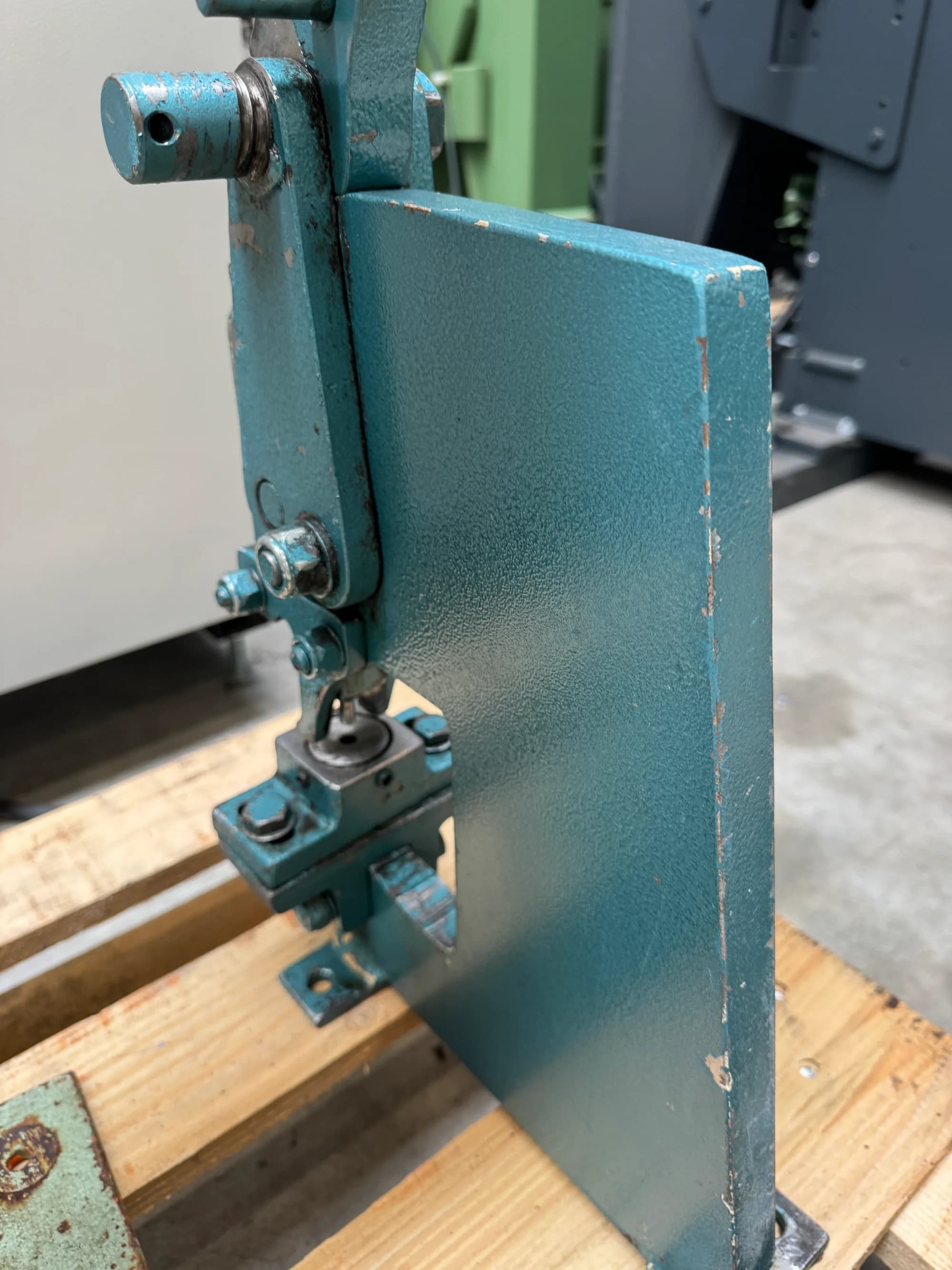 Stanze & Profilstahlschere RP 1N