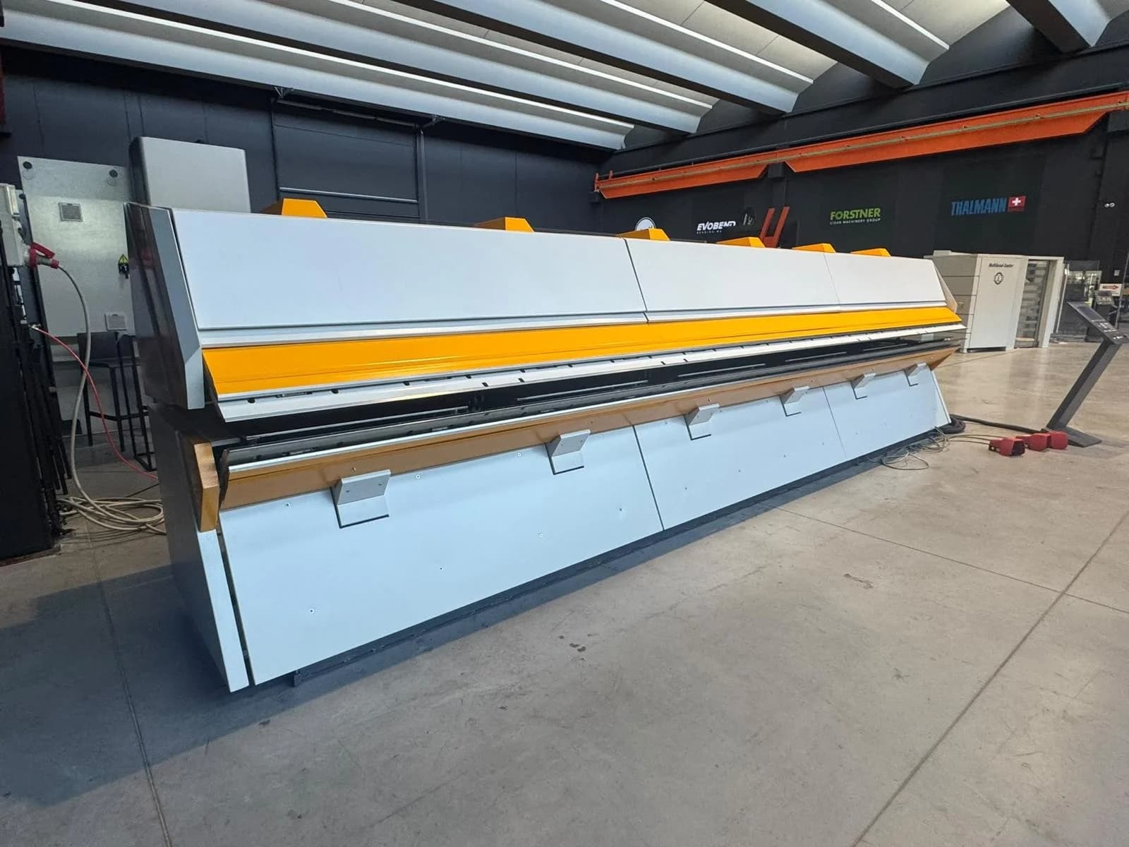 Doppelabkantmaschine RAS XXL-Center 75.06-1