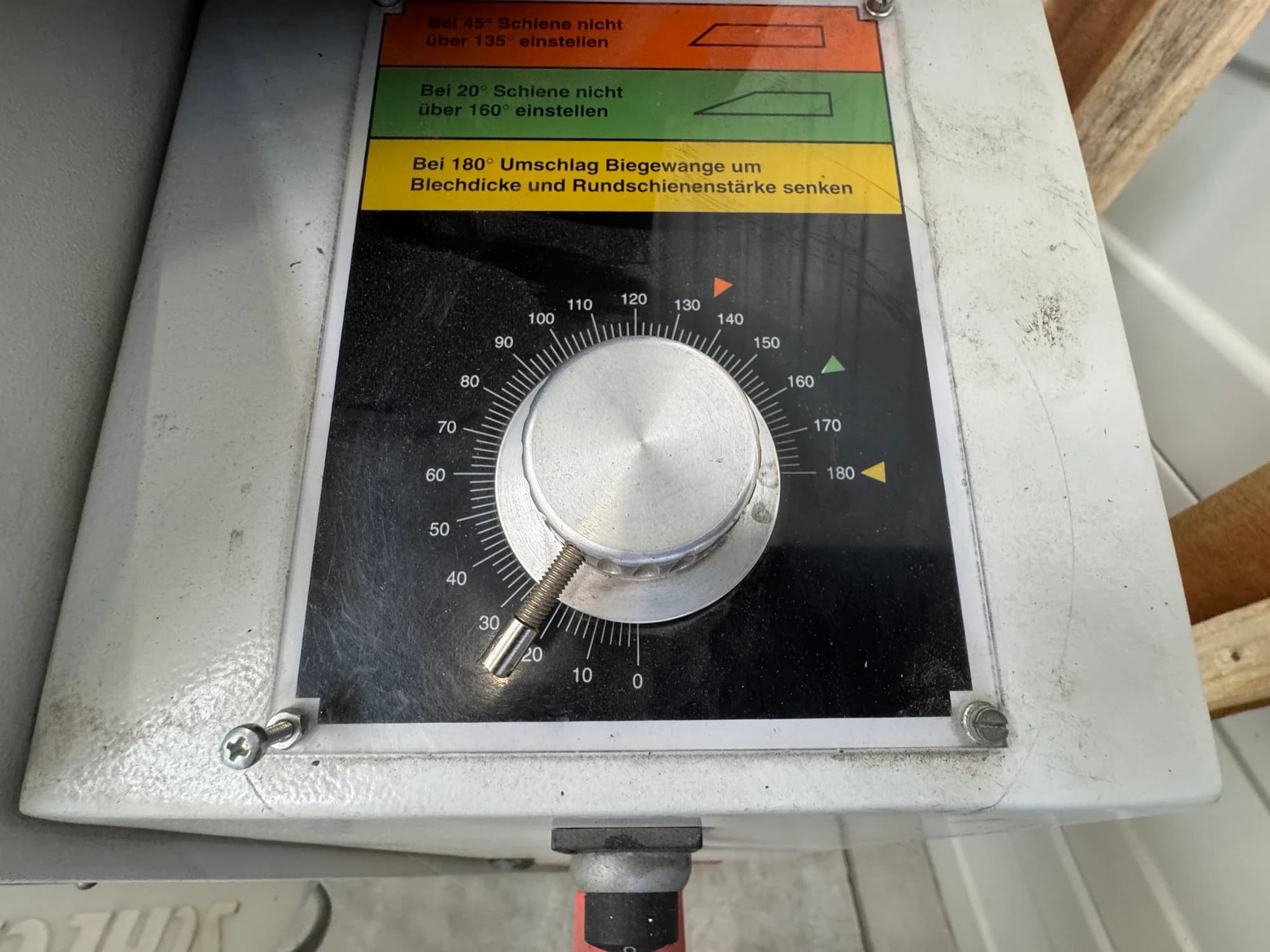 Schwenkbiegemaschine Schechtl MAB 400/STD