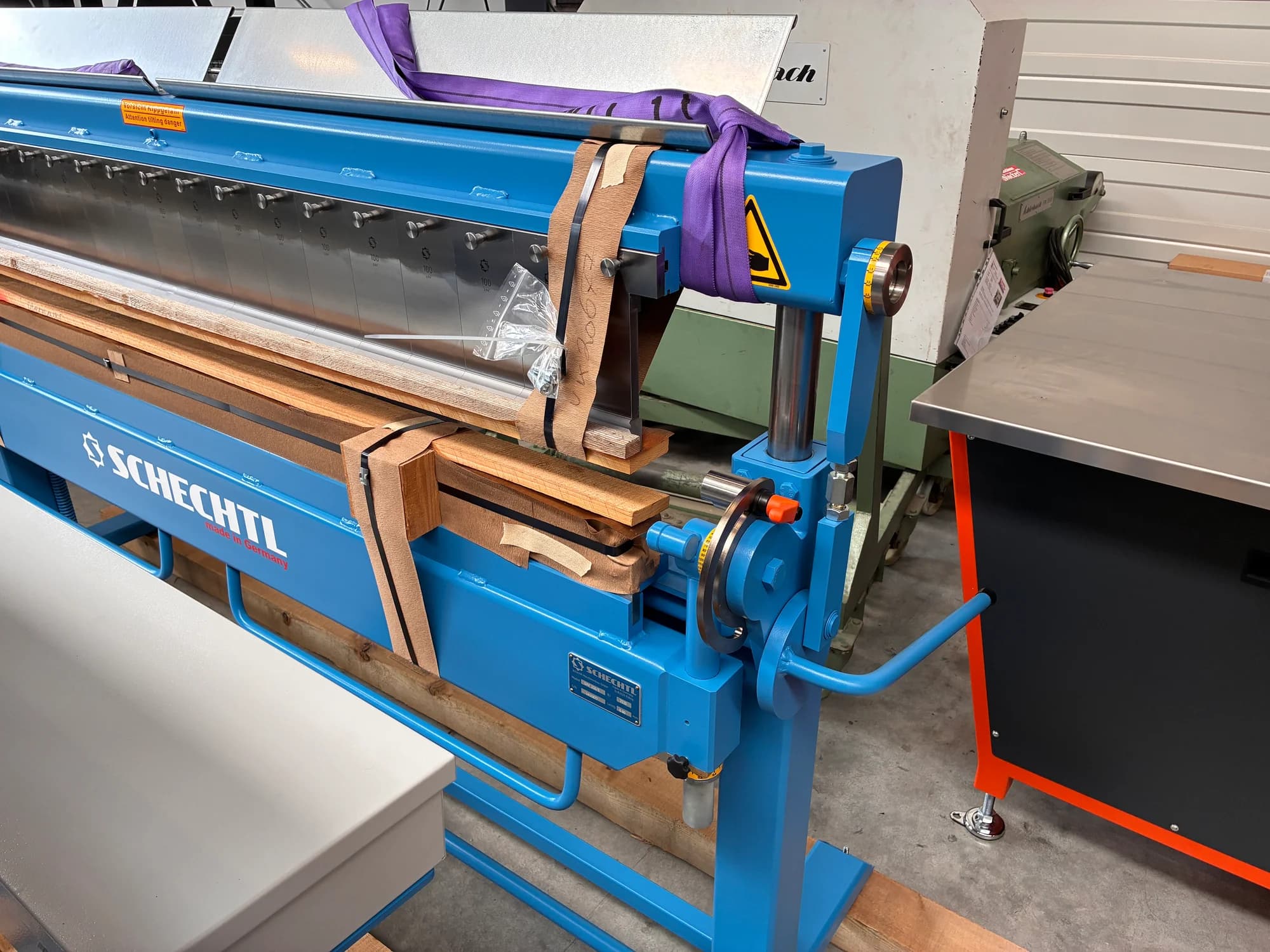Schwenkbiegemaschine Schechtl UKV 200 S