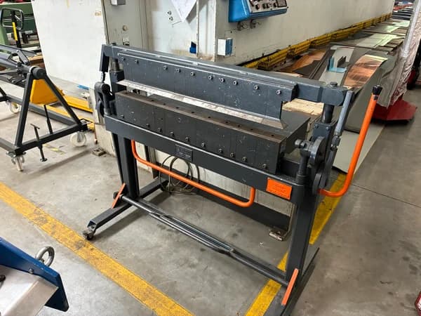 Segment-Abkantmaschine Schechtl UK 100