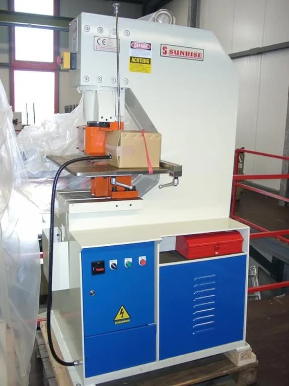 Stanzmaschine Sunrise PM 35T
