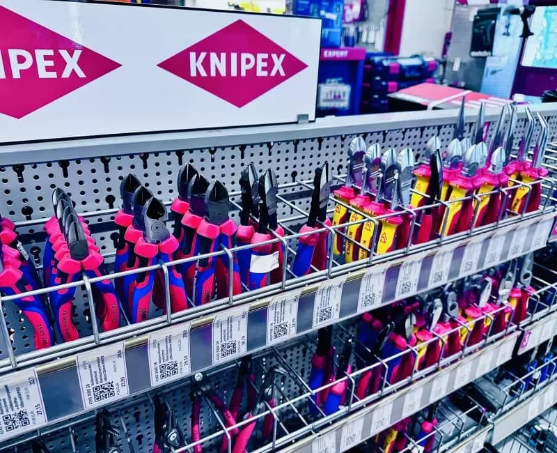 KNIPEX – Die Zange für alles bei Maschinen Stockert